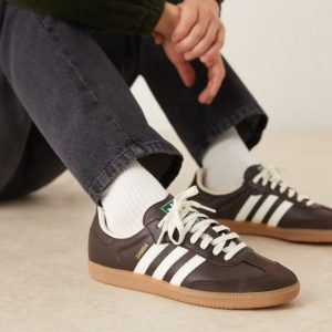 Adidase Originals Samba OG sneakers in dark brown and white”
