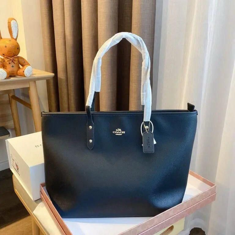 LATEST COACHE TOTE - Image 5