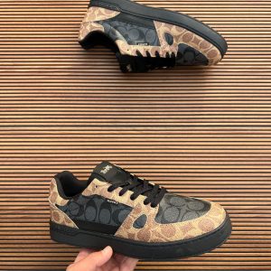 Coache clip low 2025