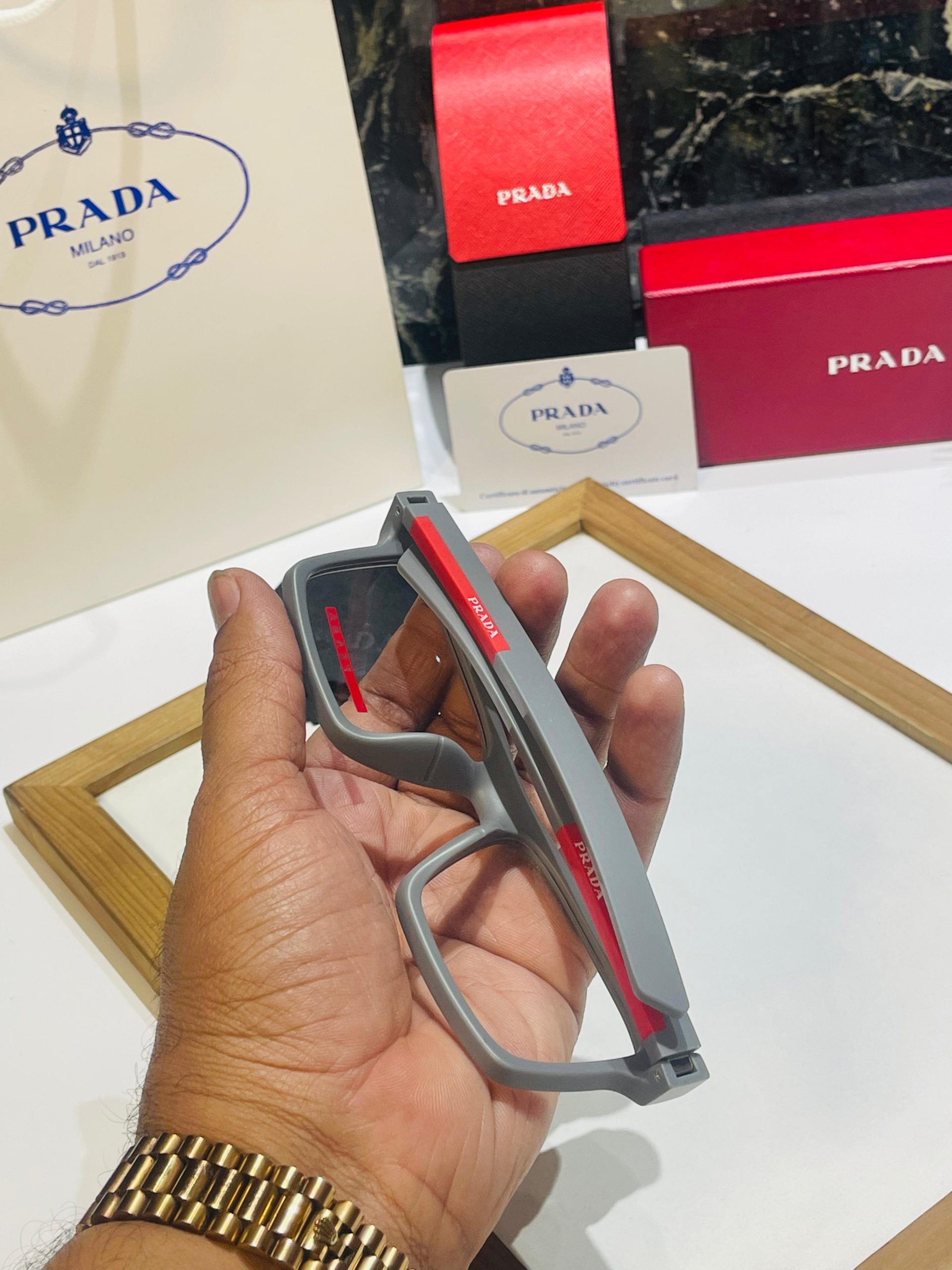 PRADAS TRANSPARENT LENS - Image 5