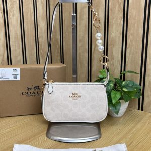 COACHE NOLITA 19 WITH PEARL EXTENDER