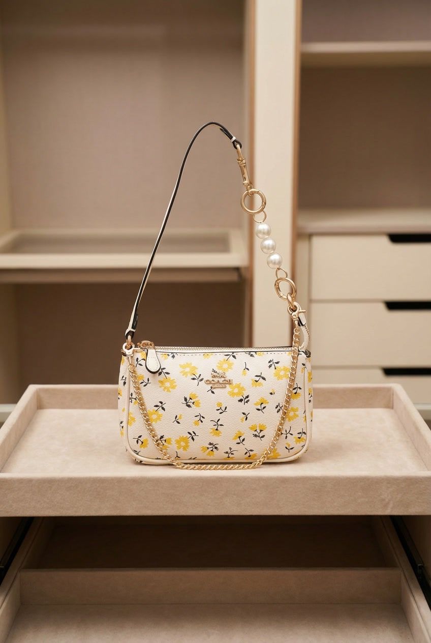 Latest Coache Nolita 19 Bag - Image 6