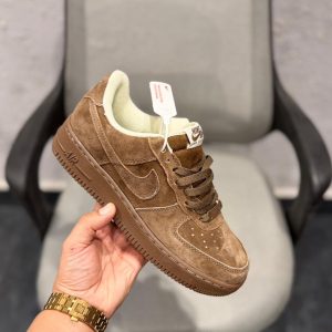 NIKEE AIRFORCE ONE CACAO WOW 2025