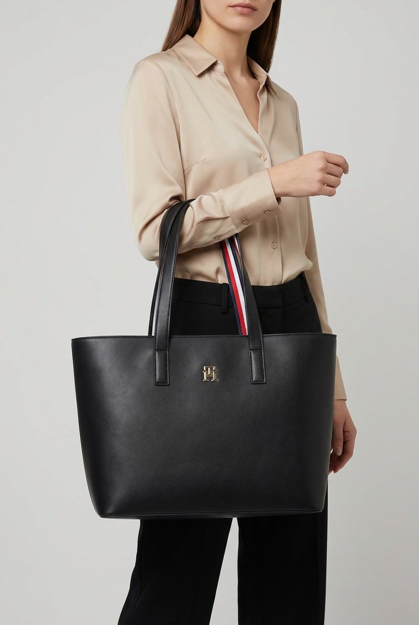 ommye Hilfigeer PU Structured Tote Bag - Image 2