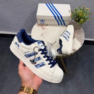 ADIDASE ORIGINAL SUPERSTAR WHITE BLUE STUSSY 
