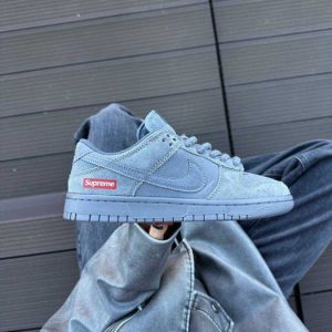 NIKEE SB DUNK SUPREME LIGHT GREY 