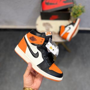 AIR JORDANSE RETRO 1 HIGH SHATTERED BACKBOARD 