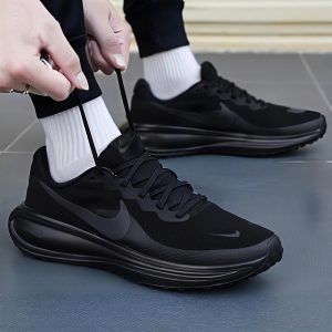 Nikes Revolution 8