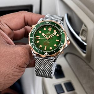 Mens watch