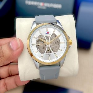 Mens watch