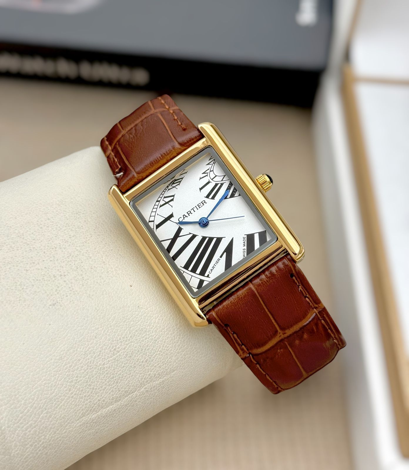 Mens watch