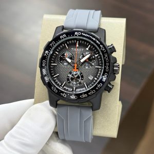 Men's watch
