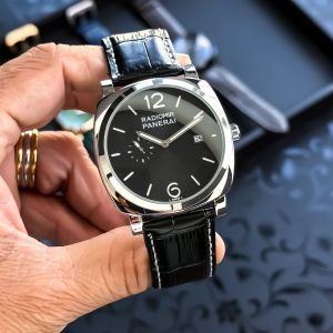 Men's watch