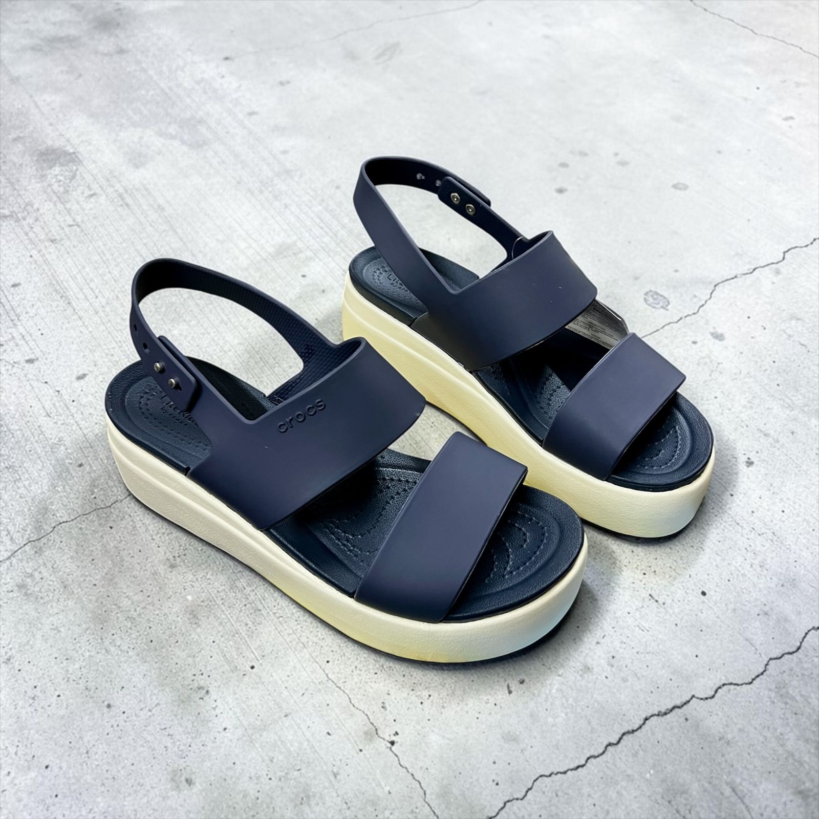 CROCSE- Sandals