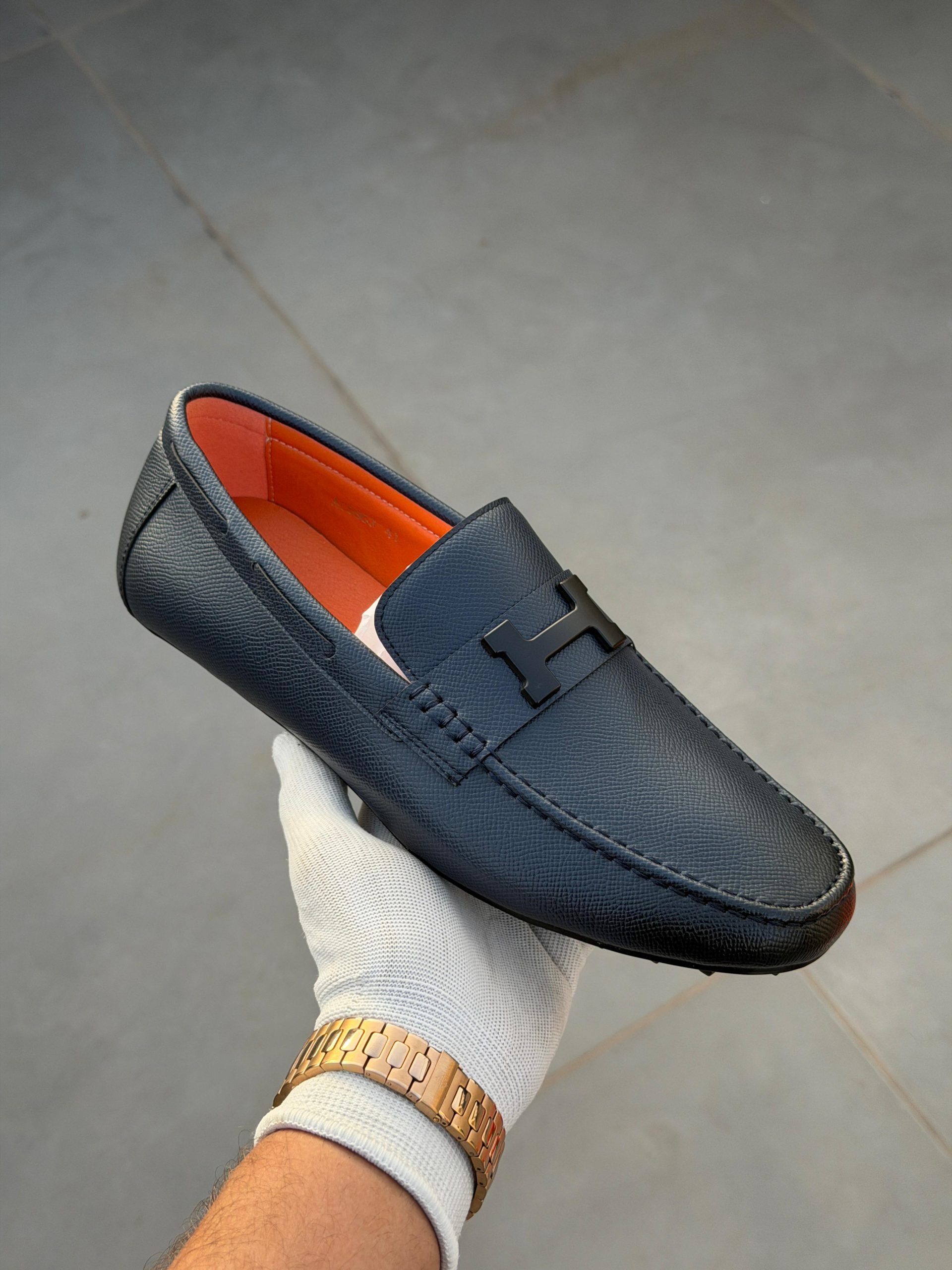 *Hermese Premium Leather loafers*