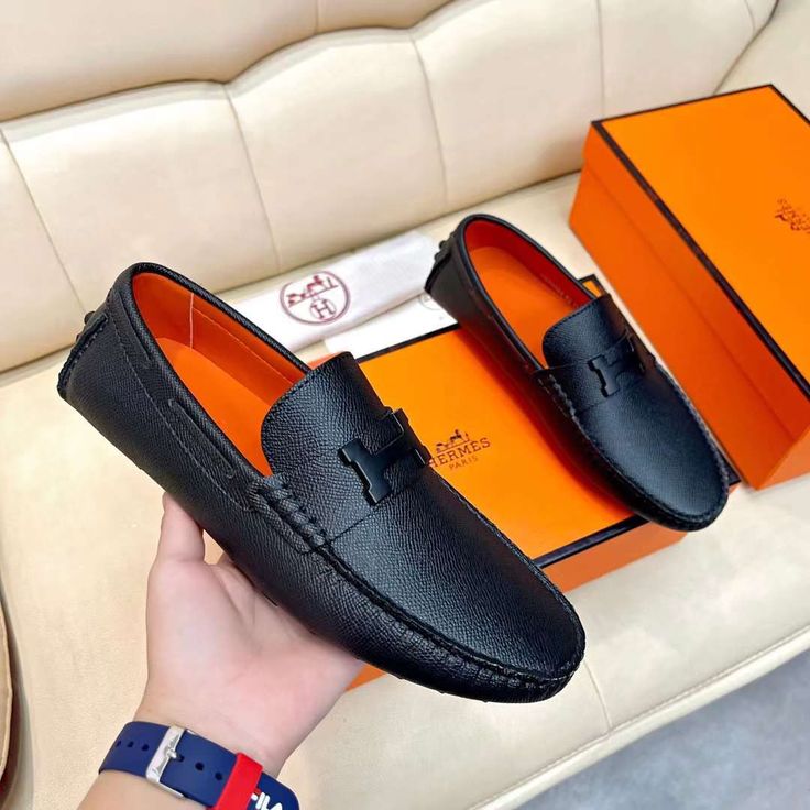 *Hermese Premium Leather loafers*