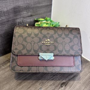 Coache sling