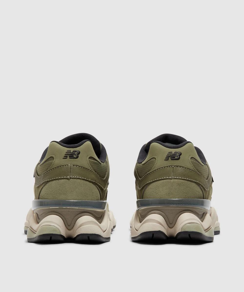 *New Balances 9060 Dark Olivine Cordura