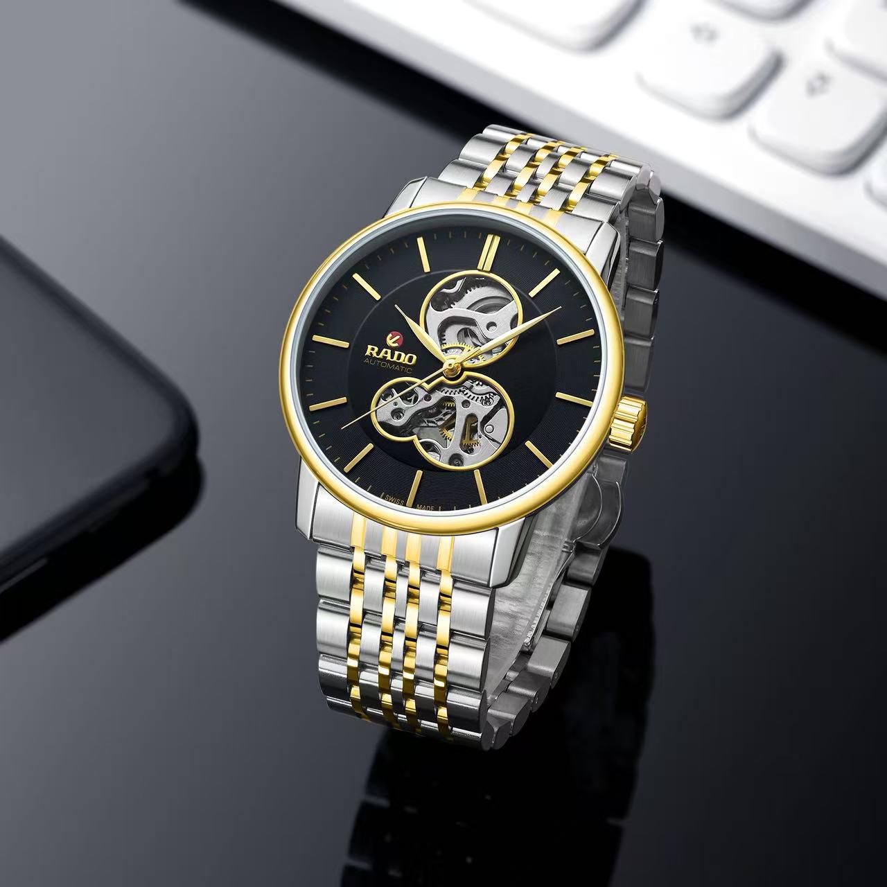 Men's watch