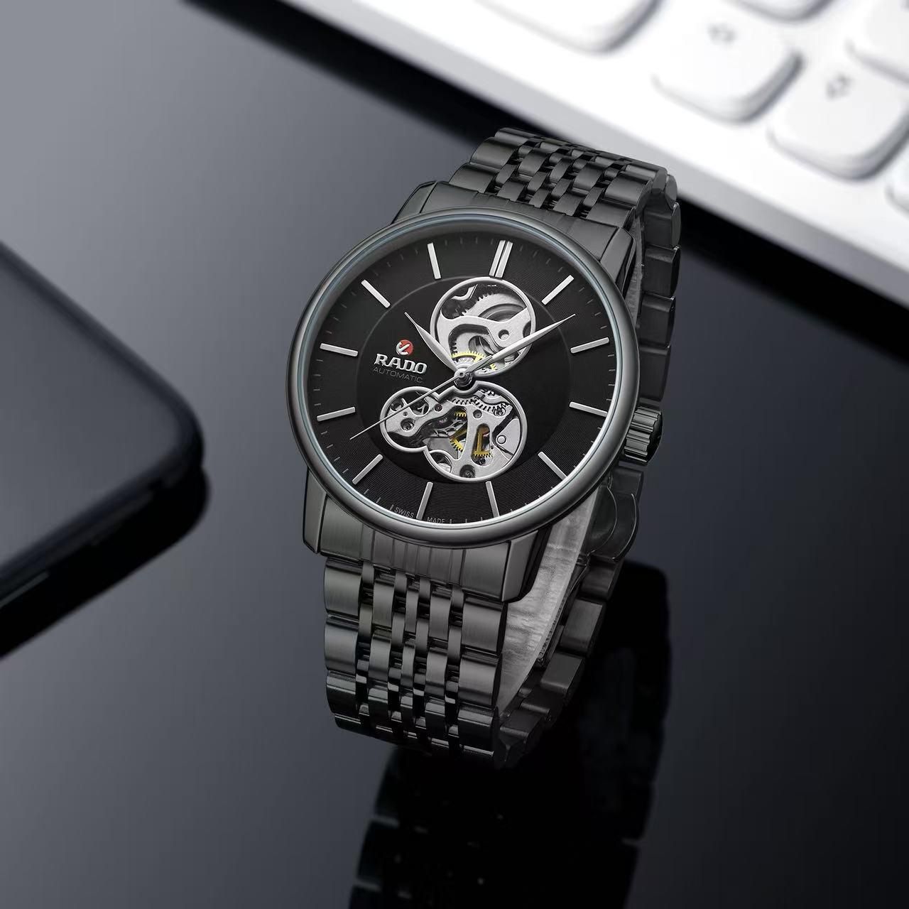 Men's watch