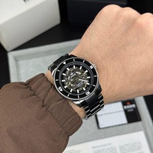 Men's watch