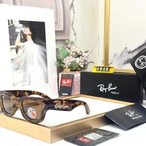 Women's sunglasses