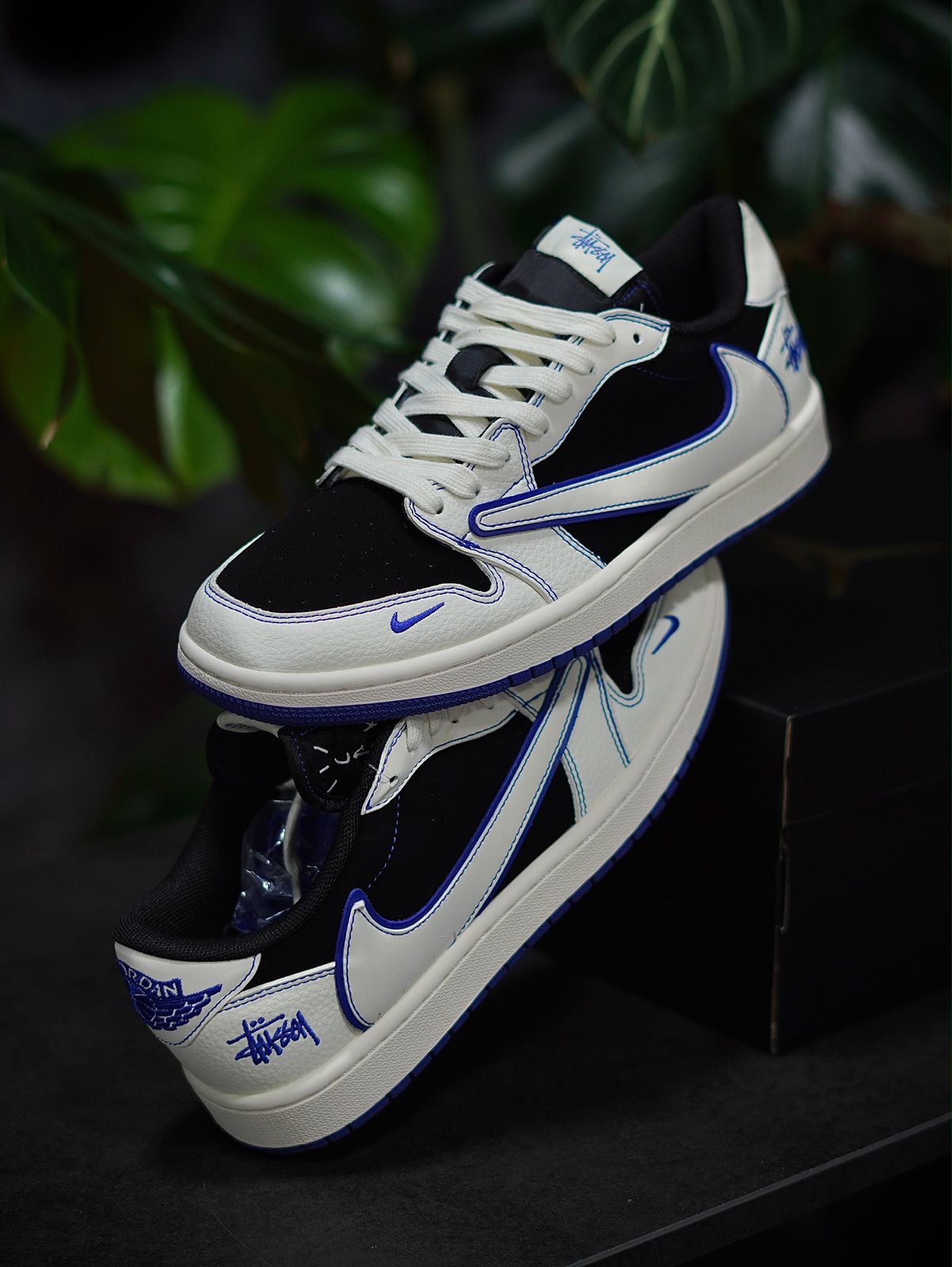 Men's shoes