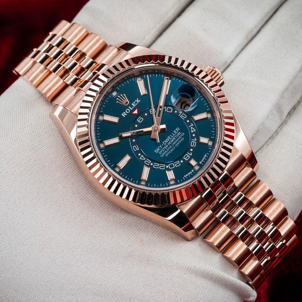 Men's watch