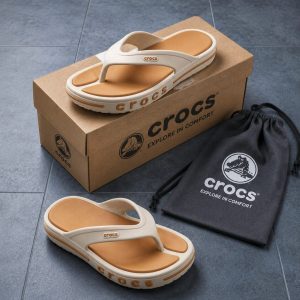 Men's crocs
