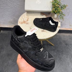 Men's shoes