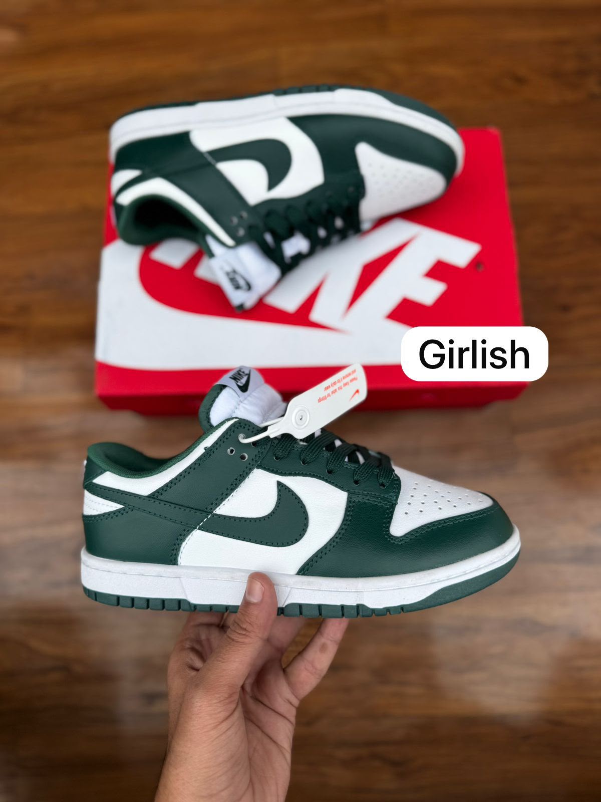 Women's shoes