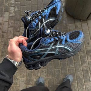 Men's shoes