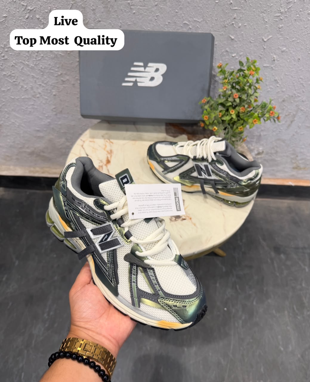 Men's shoes