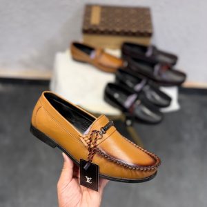 Men's shoes