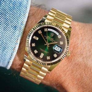 Men's watch