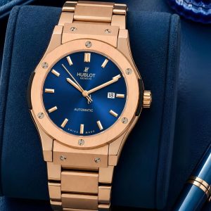 Men's watch