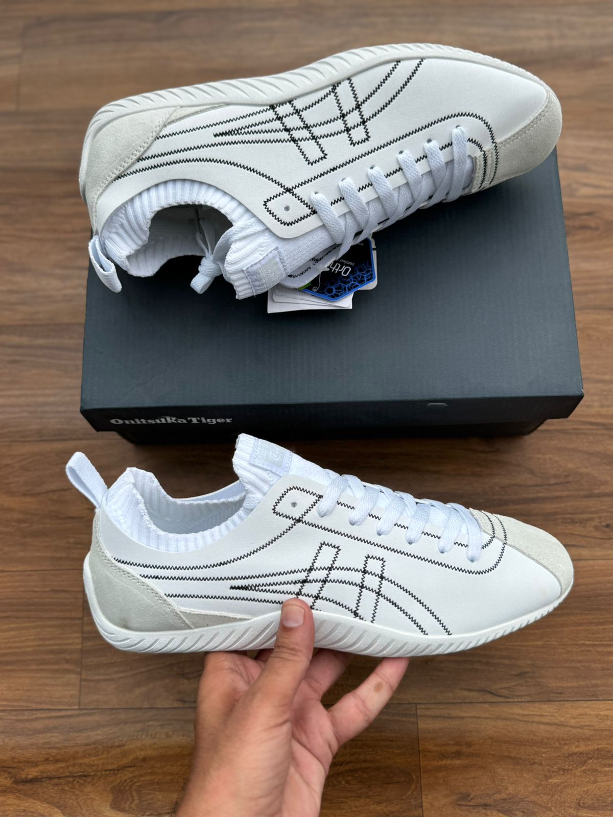 Men's shoes