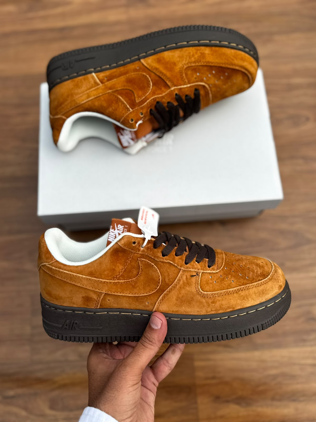 Men's shoes