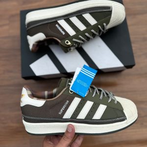 Men's shoes