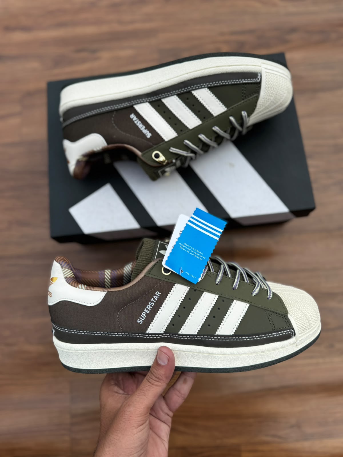 Men's shoes