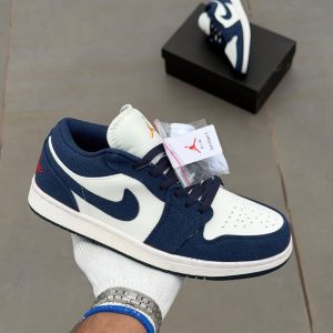 Men's shoes