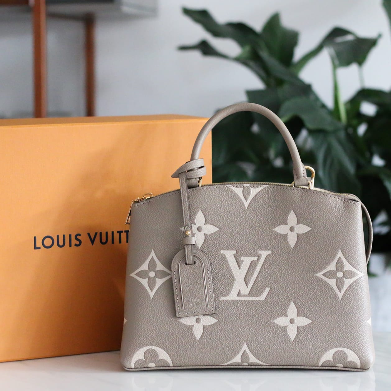 Women's bag