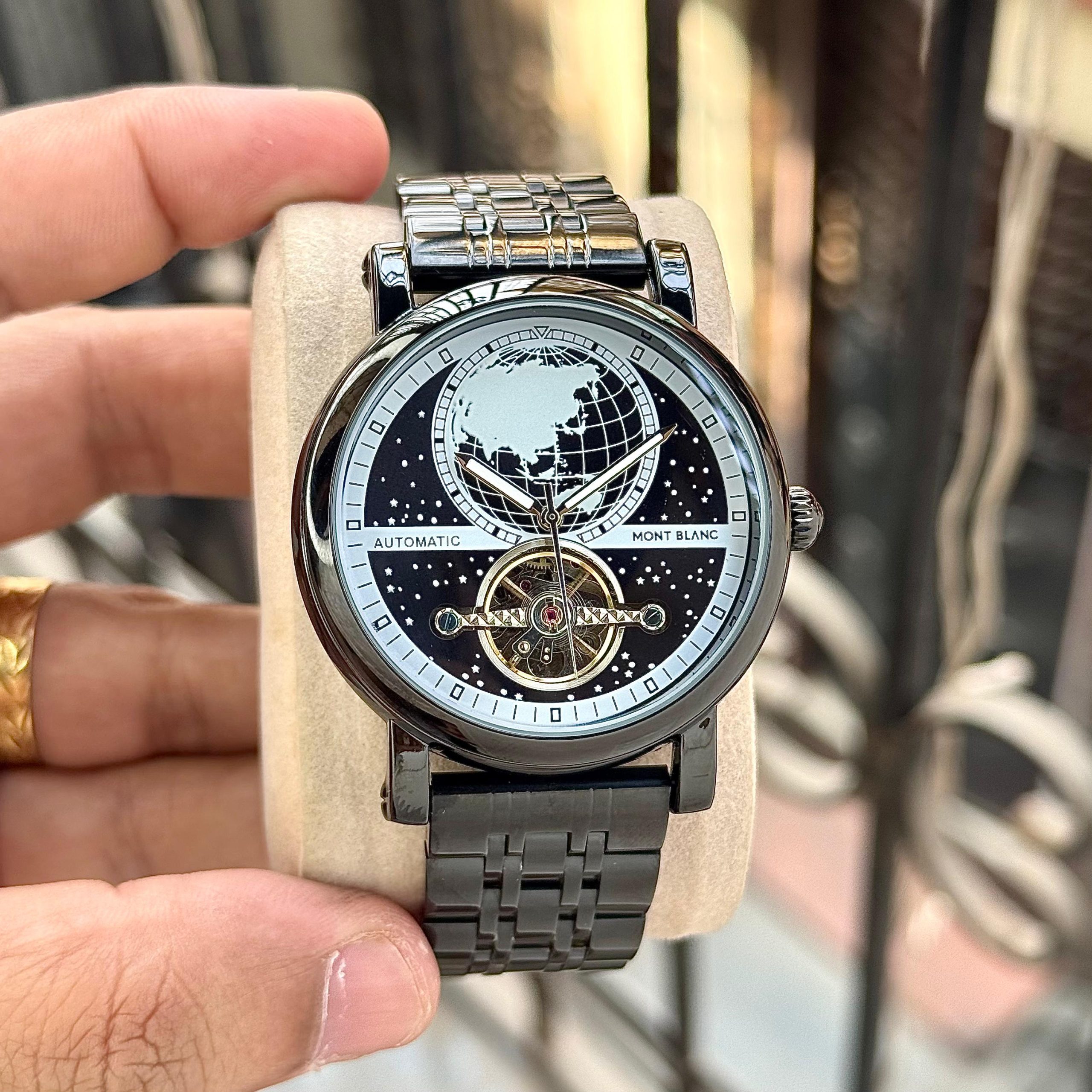 Men's watch