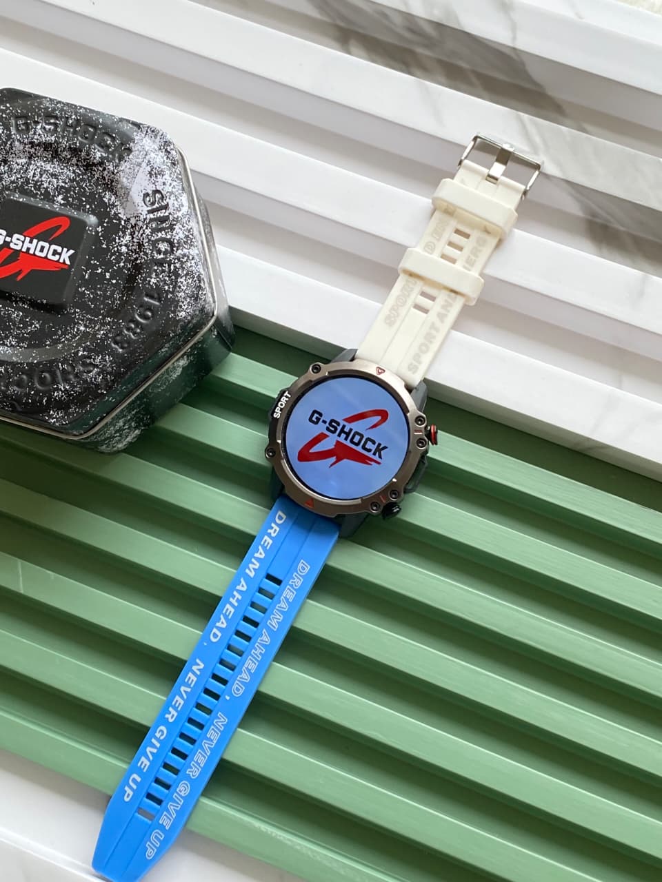 Men's watch