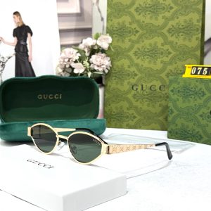 Women's sunglasses