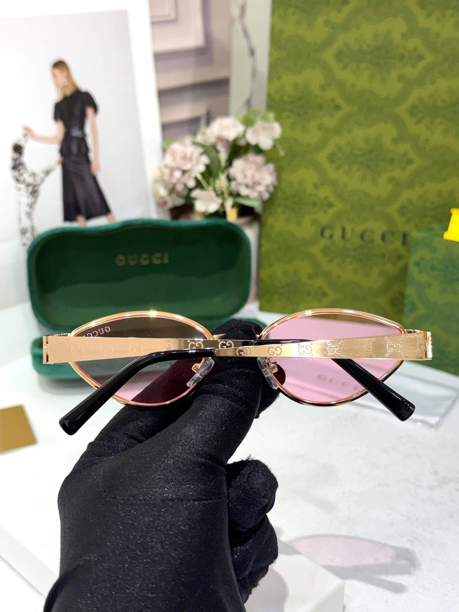 Women's sunglasses