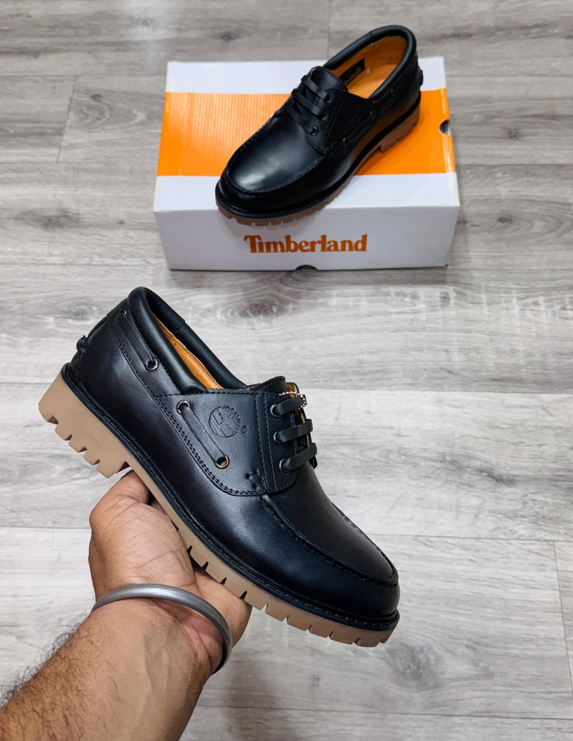 Men's shoes