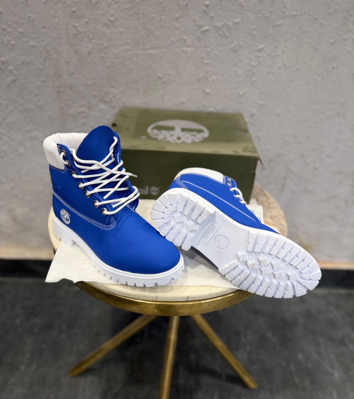 Men's shoes