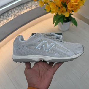 Women's shoes