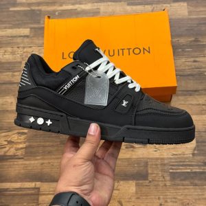 Men's shoes